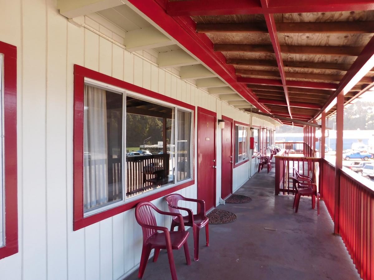 Anchor Lodge Fort Bragg Exterior photo